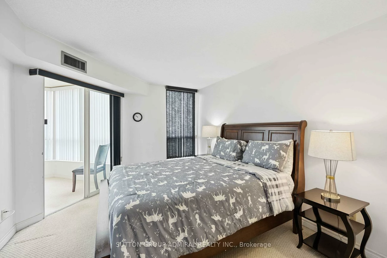 4460, Tucana, Hurontario, Mississauga