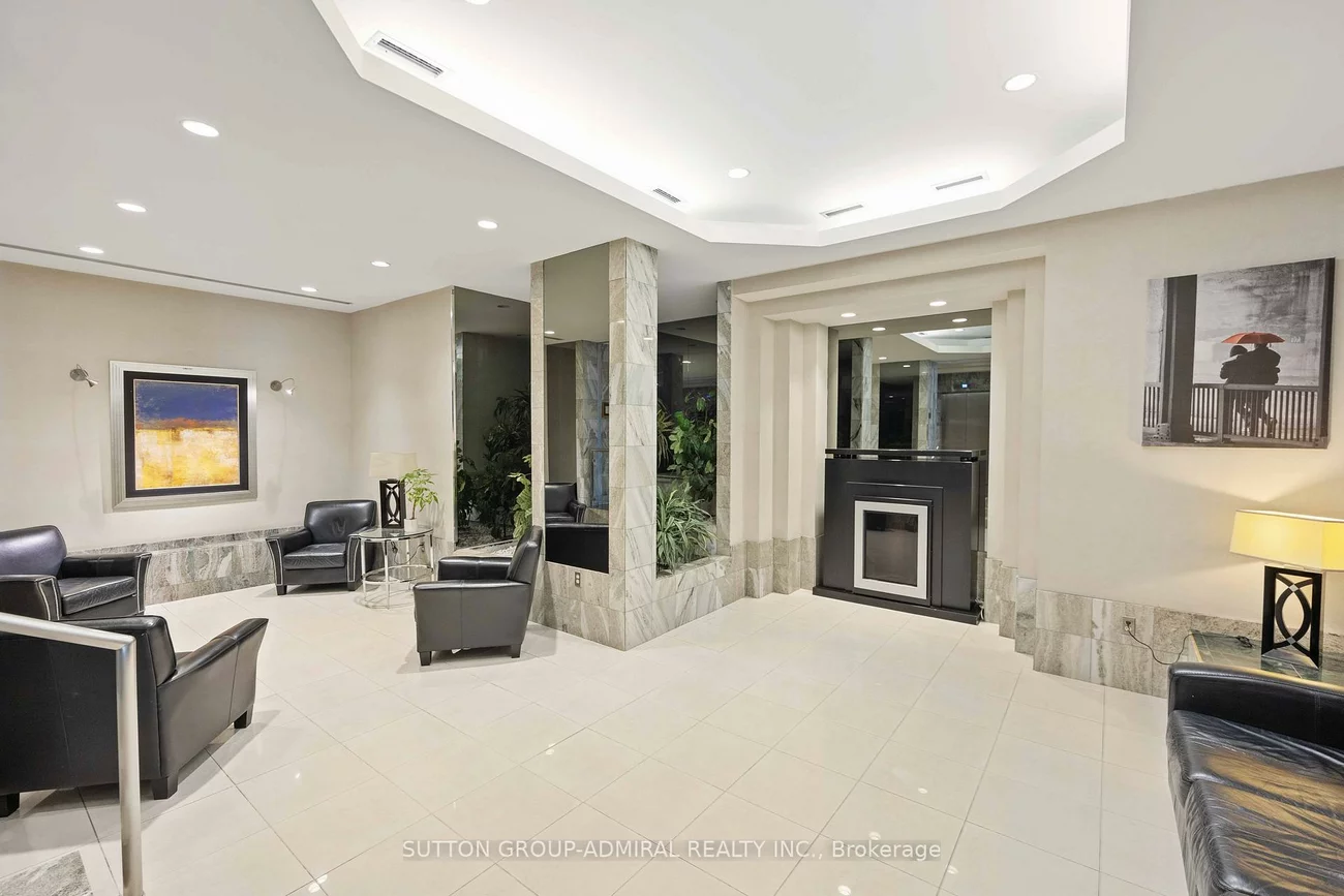 4460, Tucana, Hurontario, Mississauga
