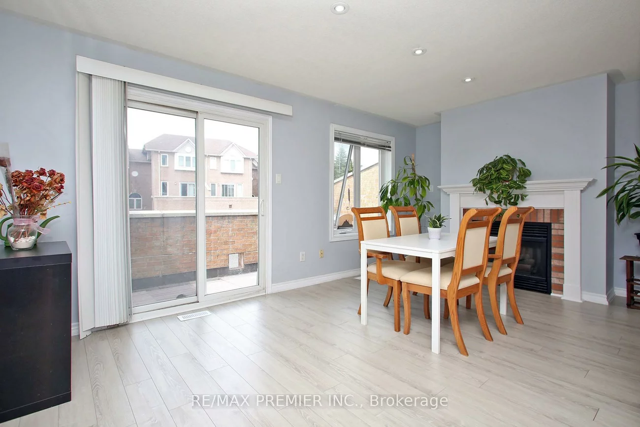 45, Bristol, Hurontario, Mississauga