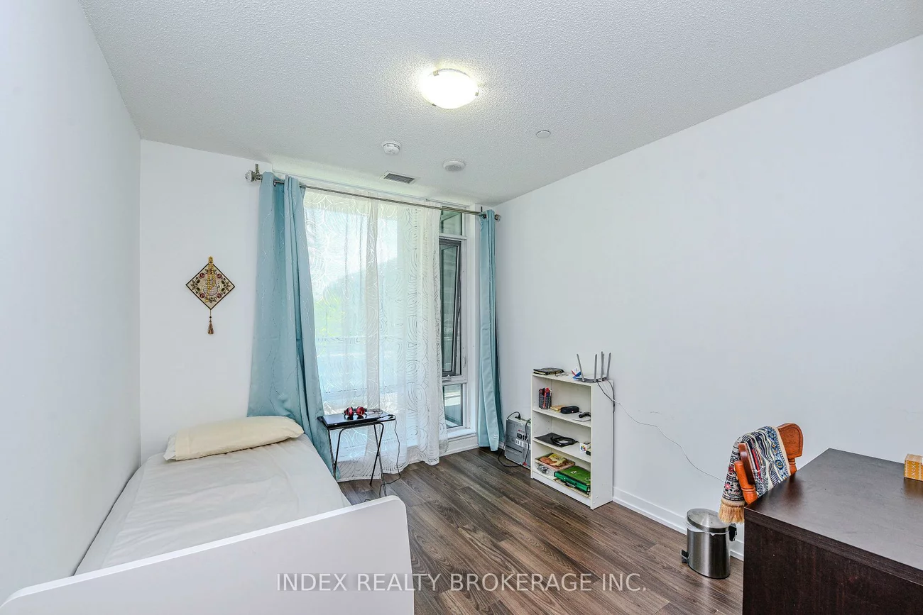 2560, Eglinton, Central Erin Mills, Mississauga