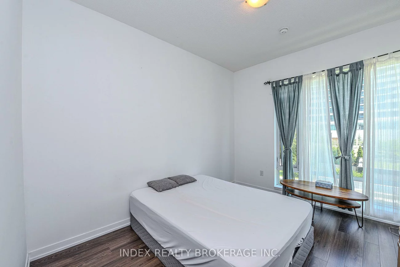 2560, Eglinton, Central Erin Mills, Mississauga