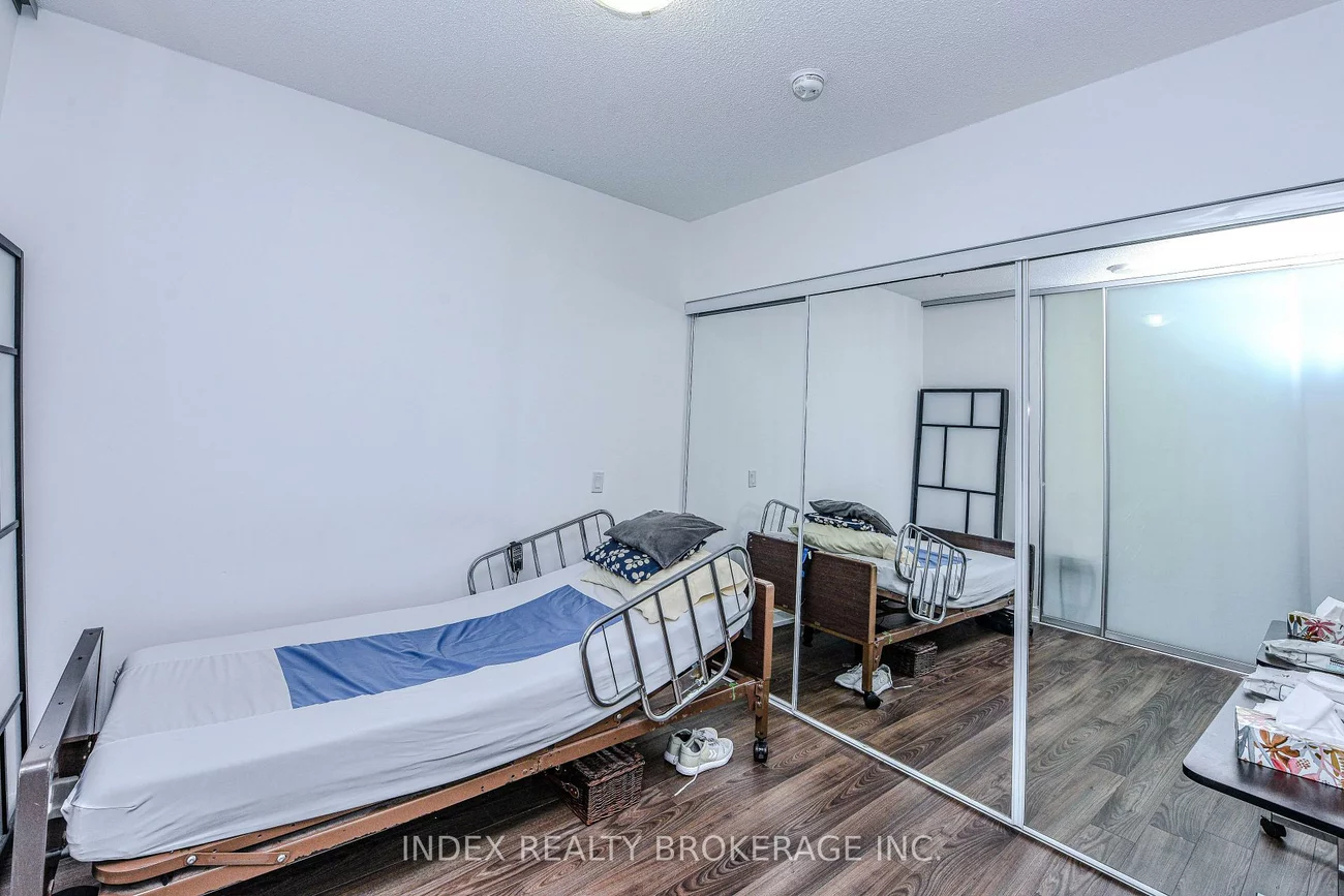 2560, Eglinton, Central Erin Mills, Mississauga
