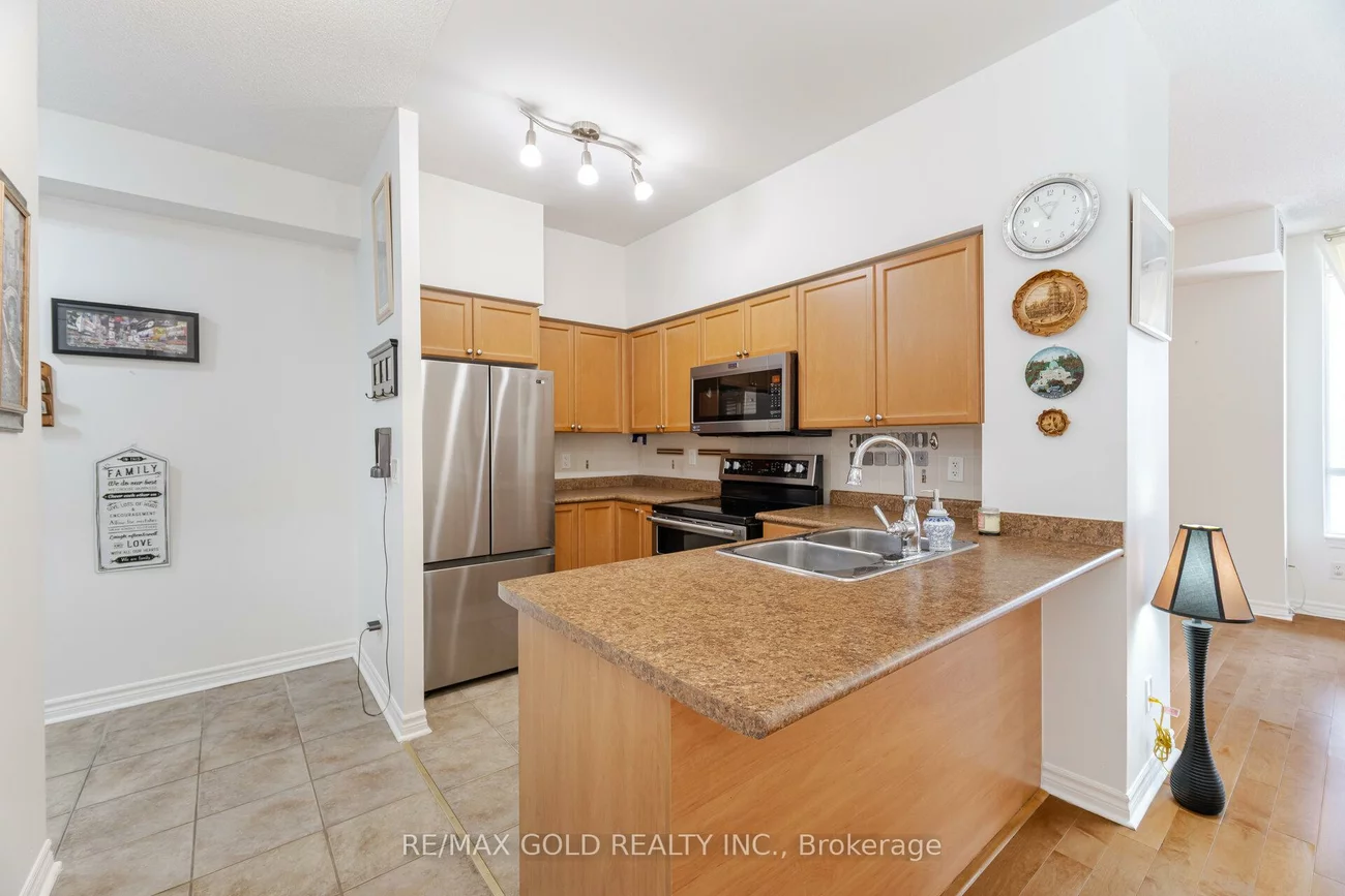 388, Prince Of Wales, City Centre, Mississauga