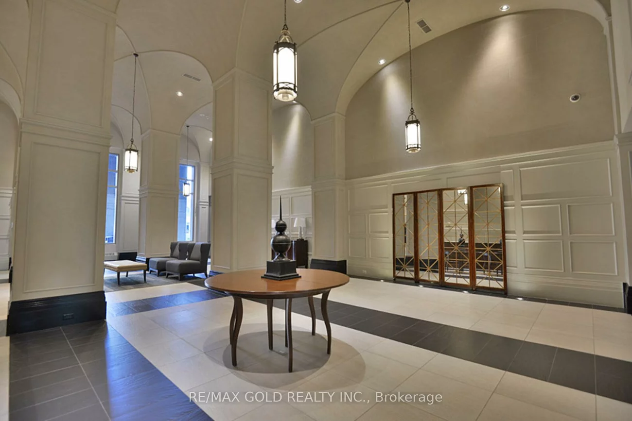 388, Prince Of Wales, City Centre, Mississauga