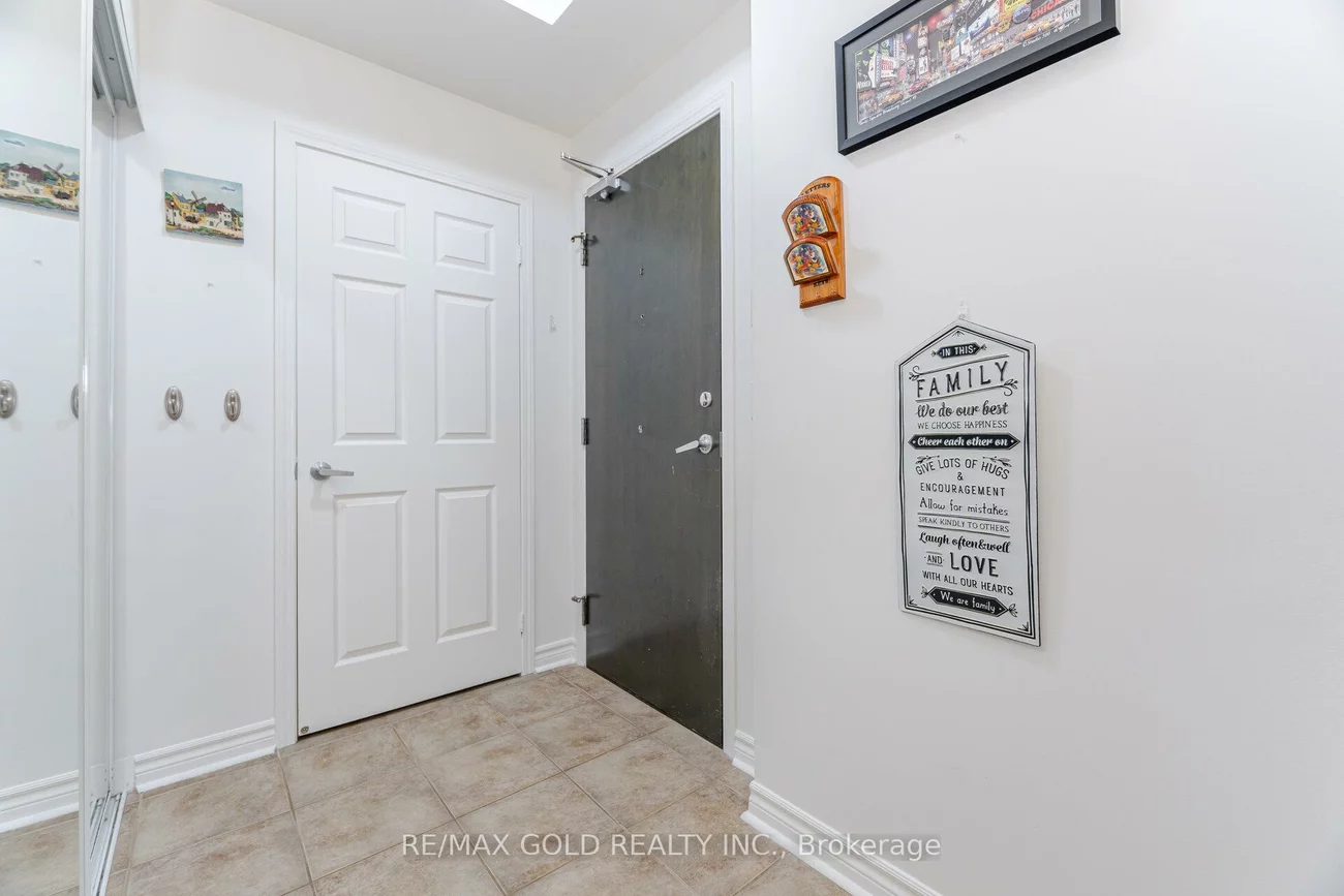 388, Prince Of Wales, City Centre, Mississauga