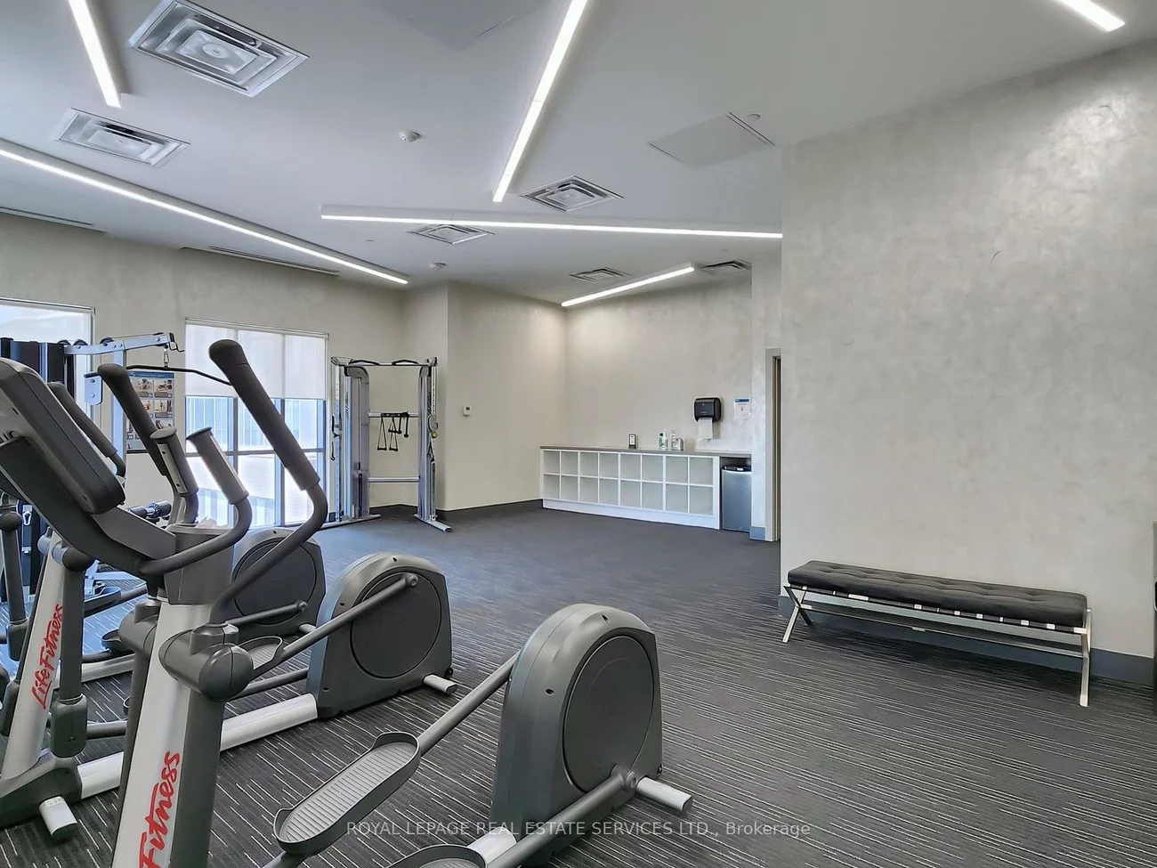 5025, Four Springs, Hurontario, Mississauga