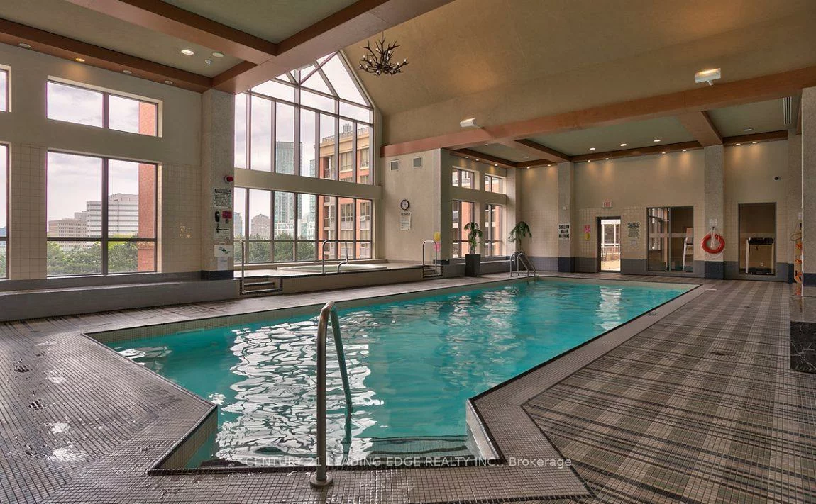4080, Living Arts, City Centre, Mississauga