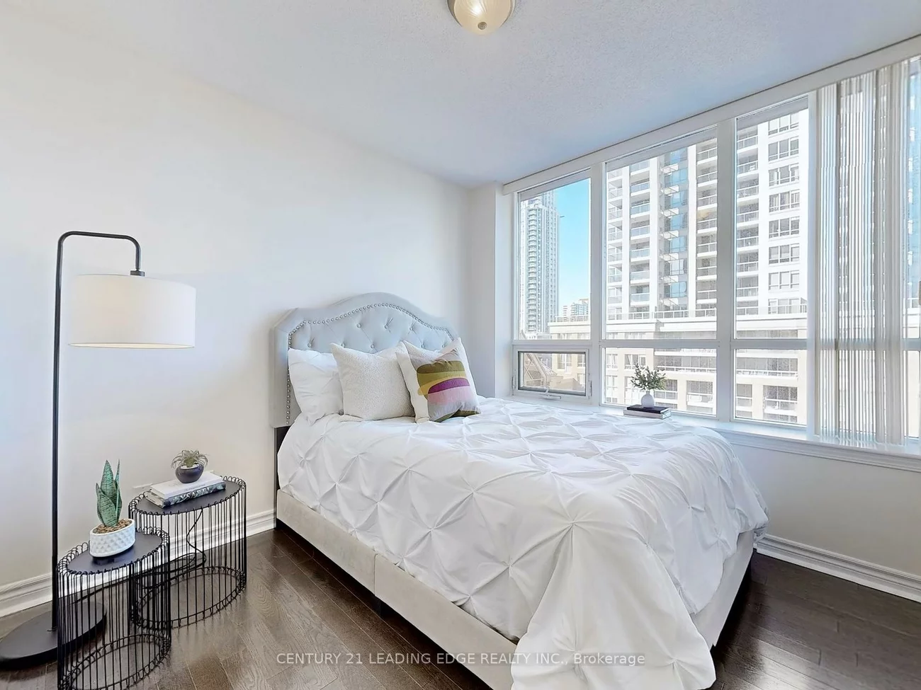 4080, Living Arts, City Centre, Mississauga