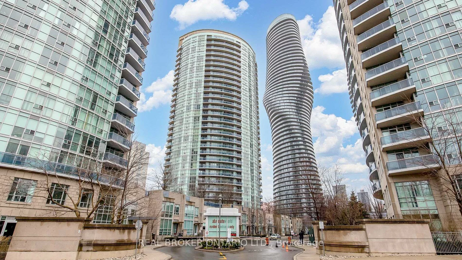 90, Absolute, City Centre, Mississauga