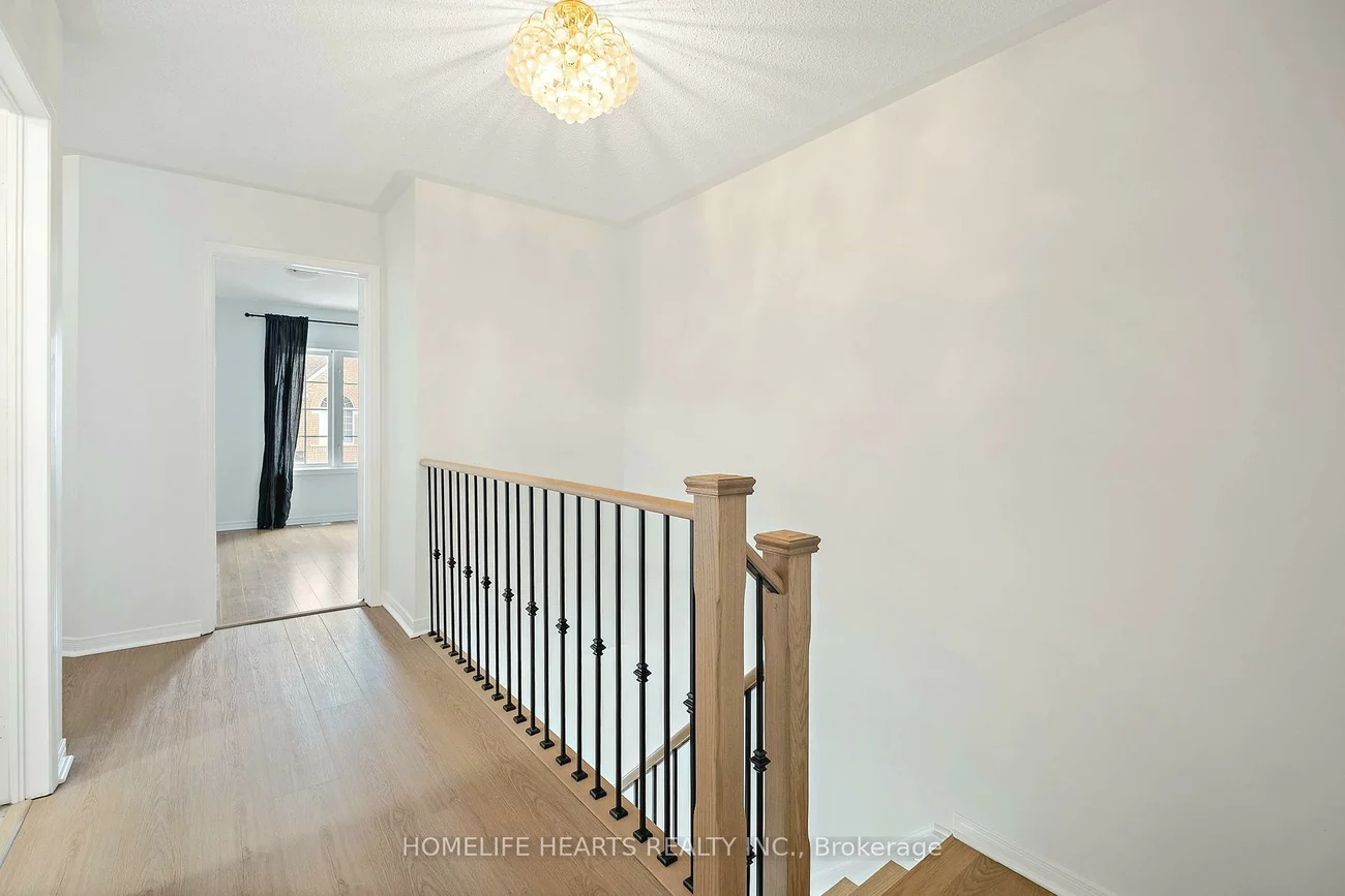 525, Novo Star, Meadowvale Village, Mississauga