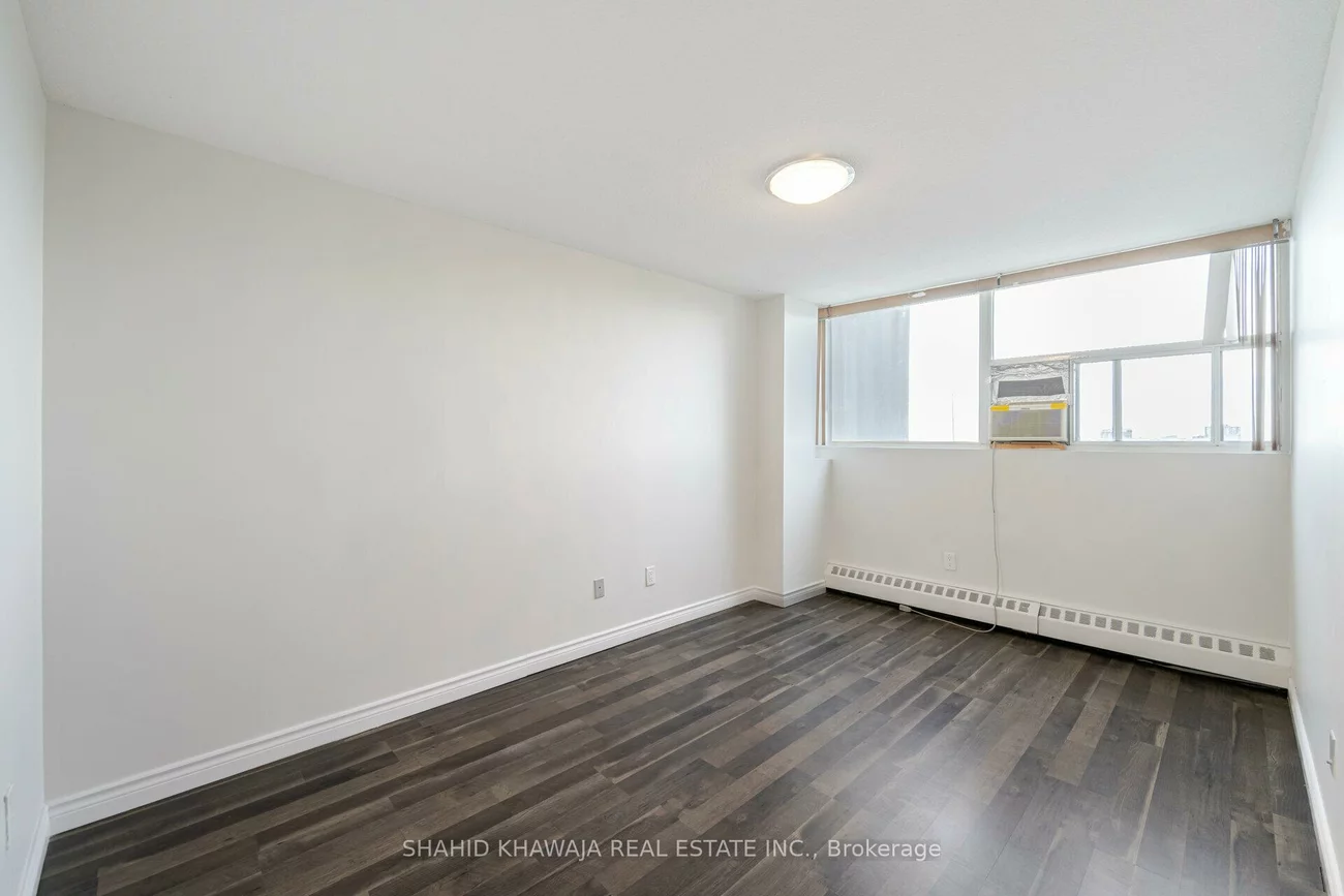 2121, Roche, Sheridan, Mississauga