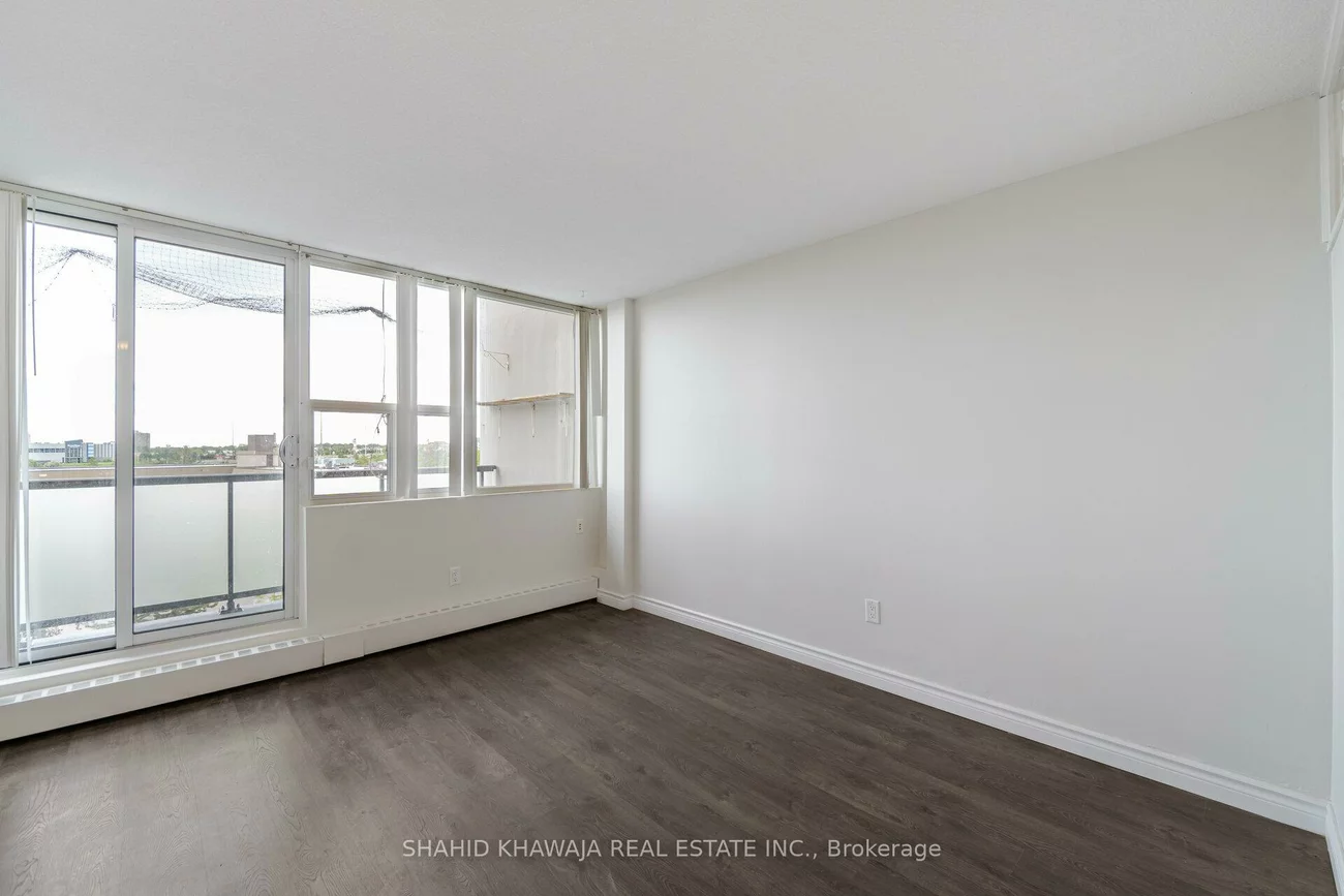 2121, Roche, Sheridan, Mississauga