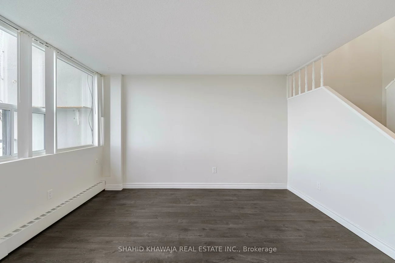 2121, Roche, Sheridan, Mississauga