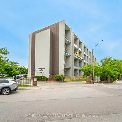 2121, Roche, Sheridan, Mississauga