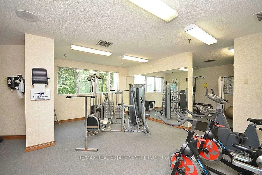 3695, Kaneff, City Centre, Mississauga