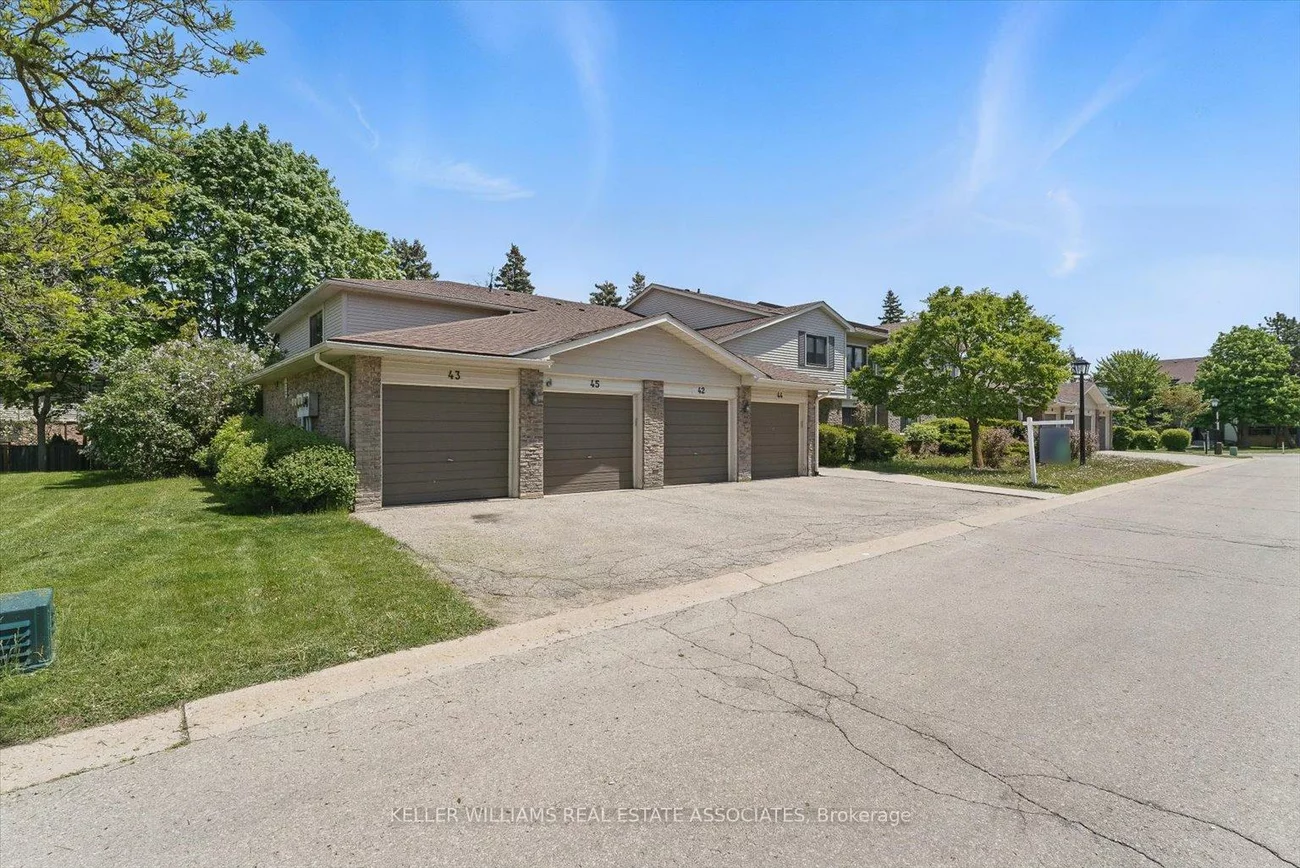 2701, Aquitaine, Meadowvale, Mississauga