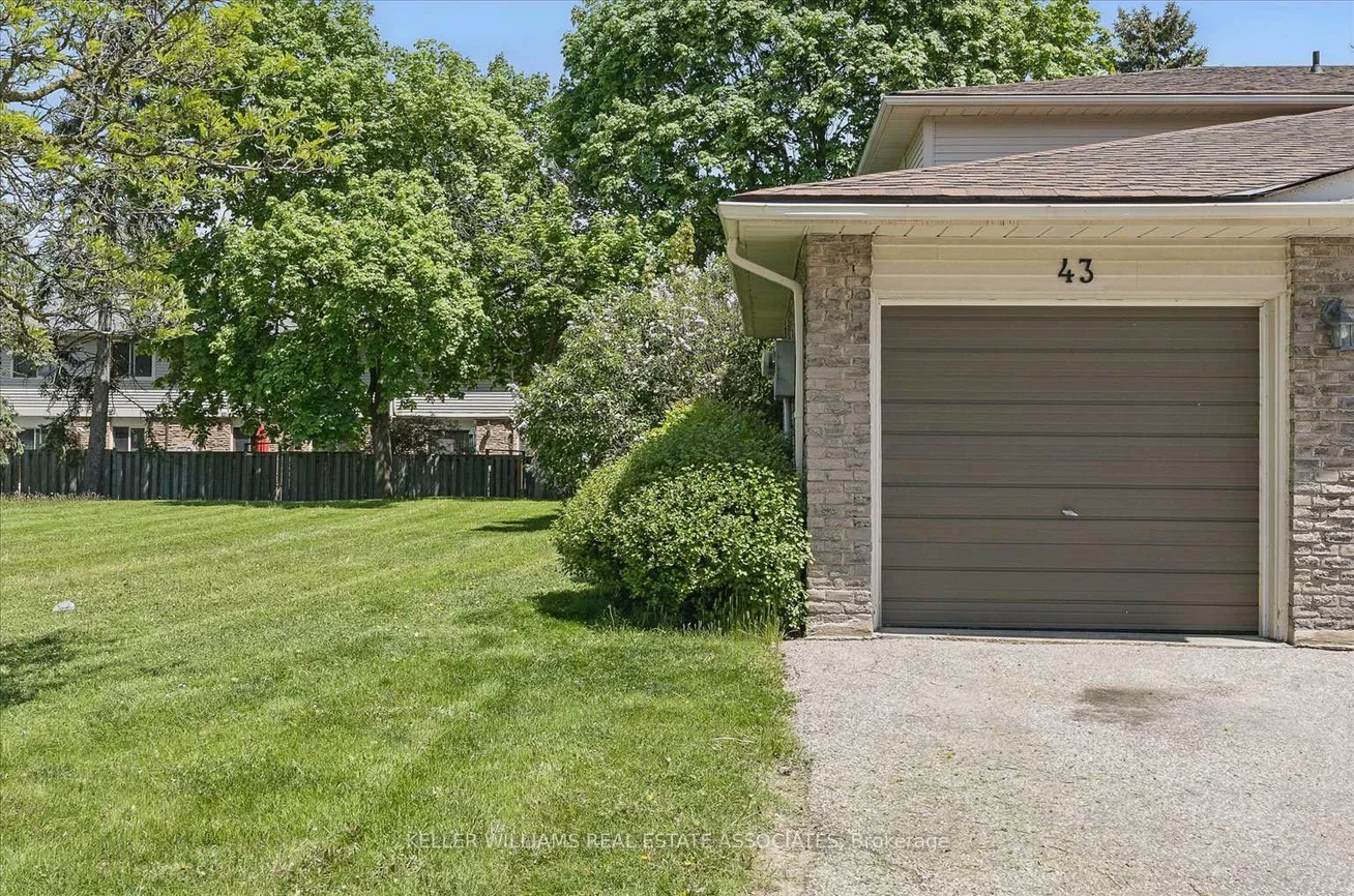 2701, Aquitaine, Meadowvale, Mississauga