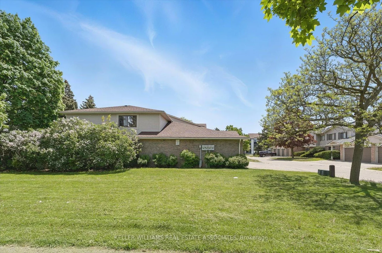 2701, Aquitaine, Meadowvale, Mississauga