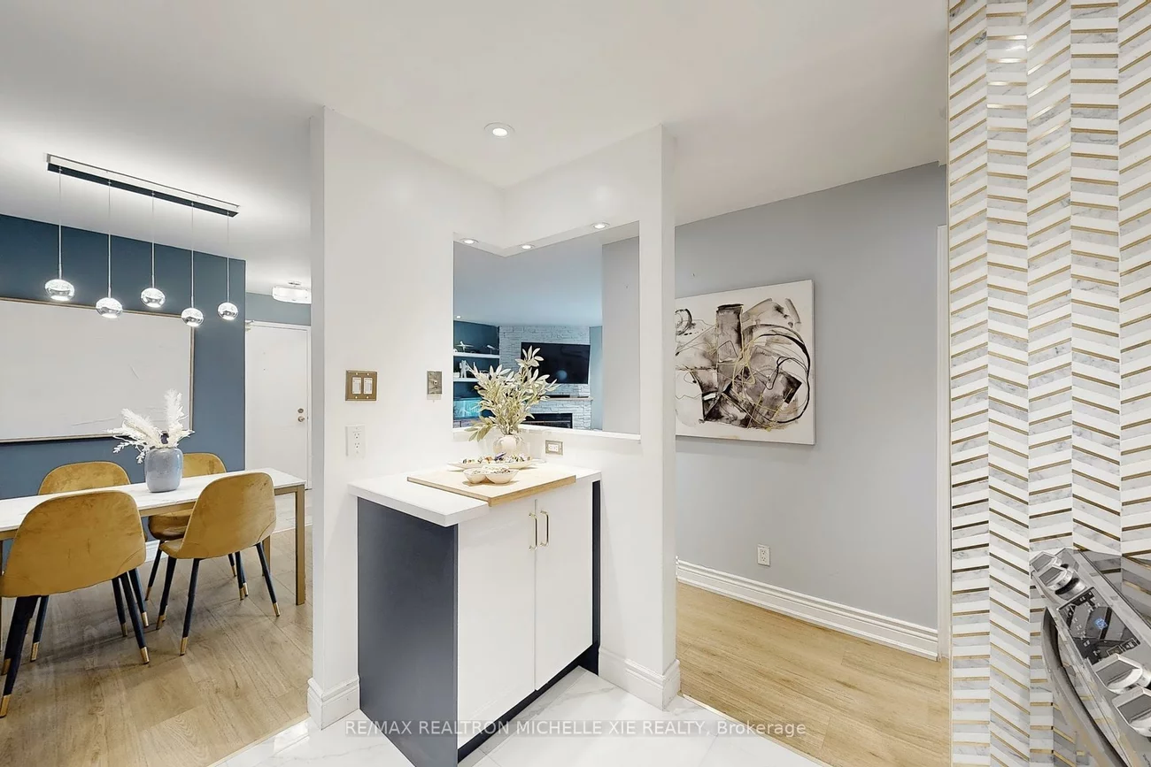65, Trailwood, Hurontario, Mississauga