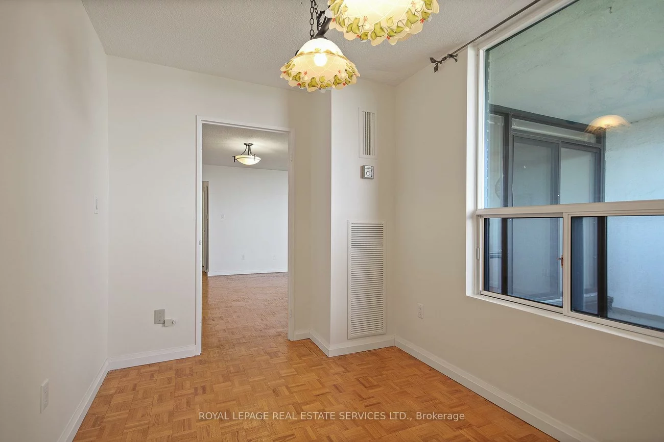 1535, Lakeshore, Lakeview, Mississauga