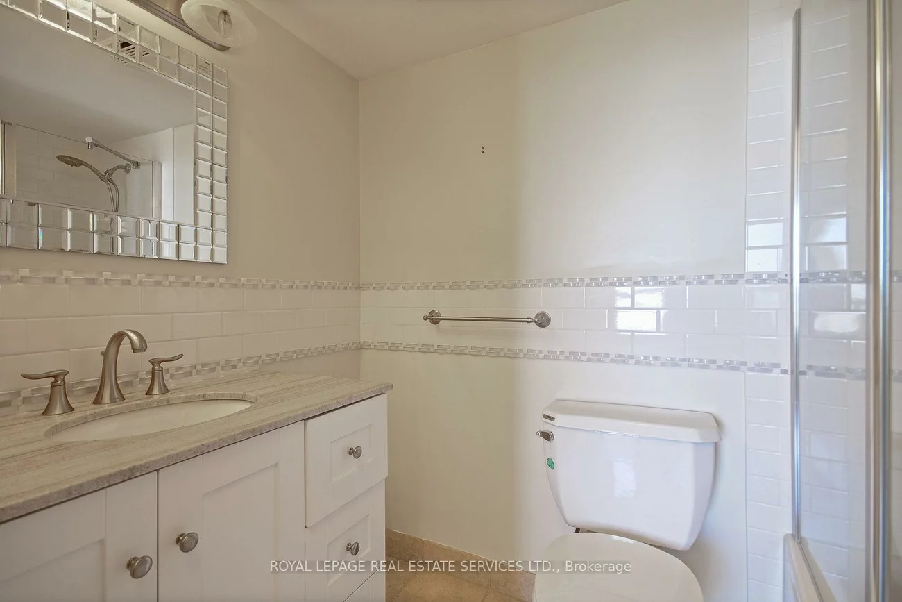 1535, Lakeshore, Lakeview, Mississauga