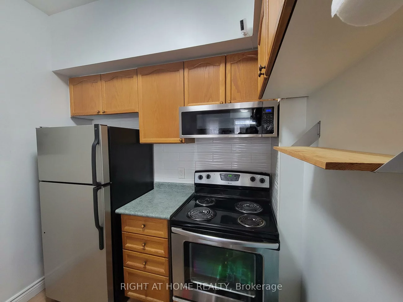 625, Shoreline, Cooksville, Mississauga
