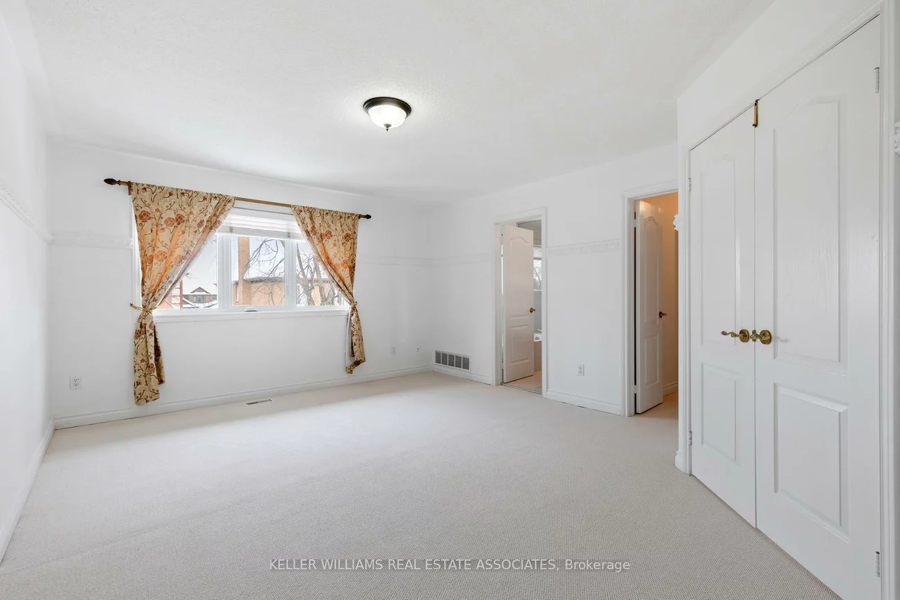 5480, Glen Erin, Central Erin Mills, Mississauga
