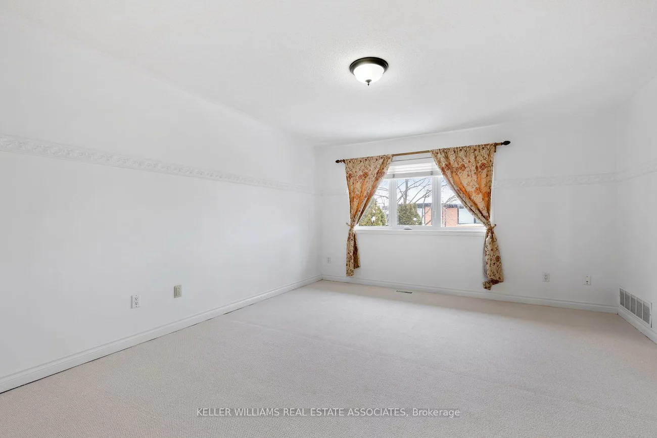 5480, Glen Erin, Central Erin Mills, Mississauga