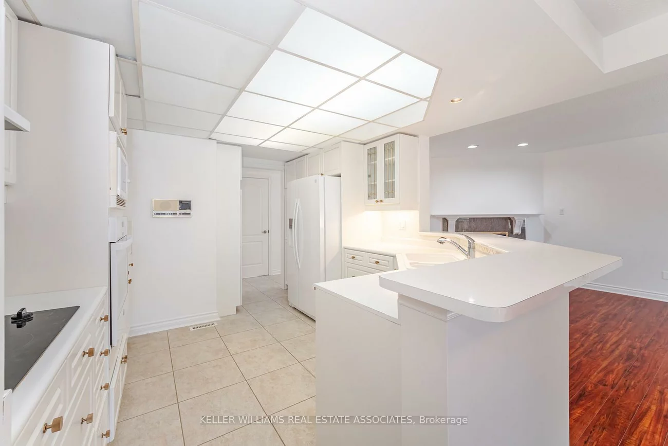 5480, Glen Erin, Central Erin Mills, Mississauga