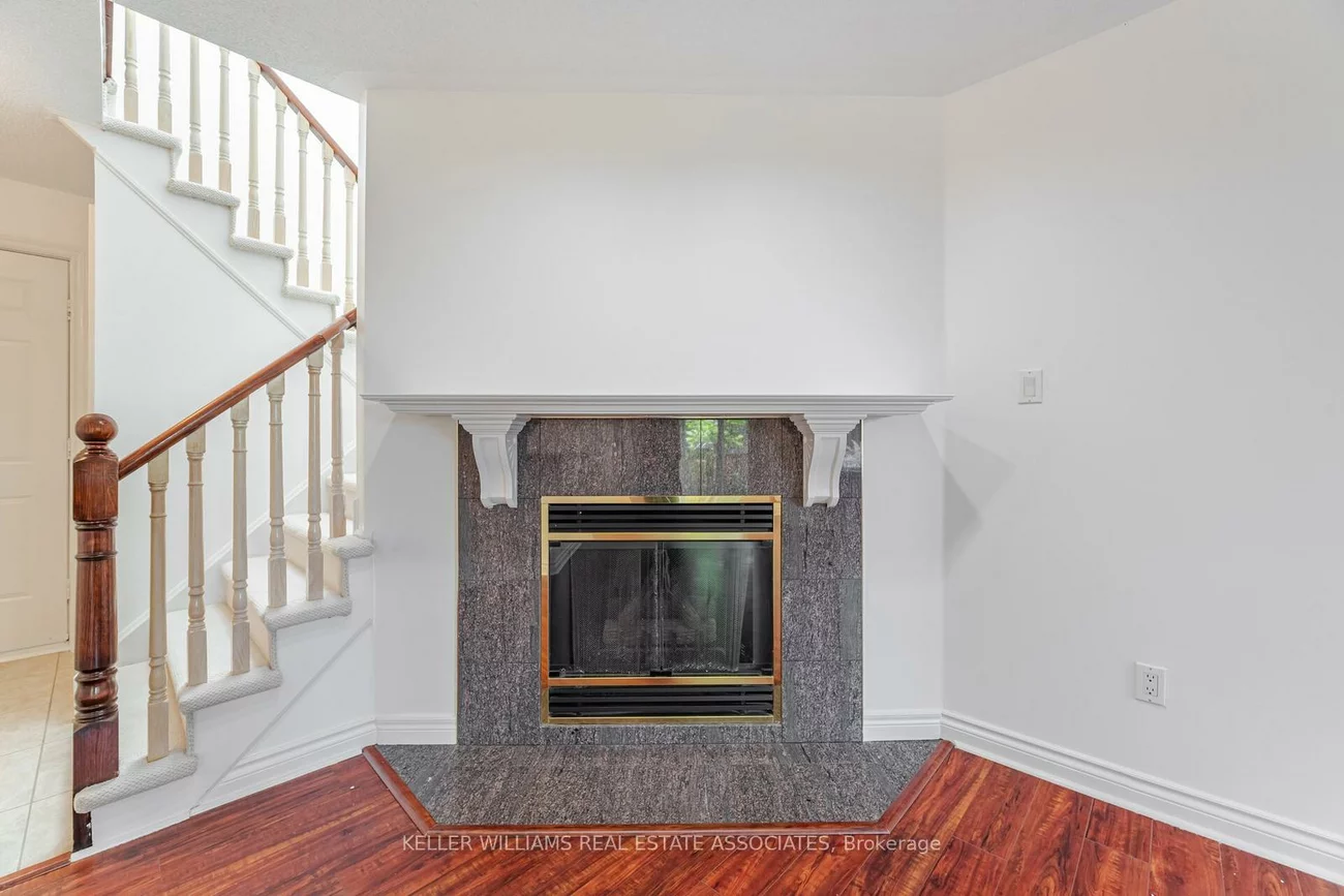 5480, Glen Erin, Central Erin Mills, Mississauga
