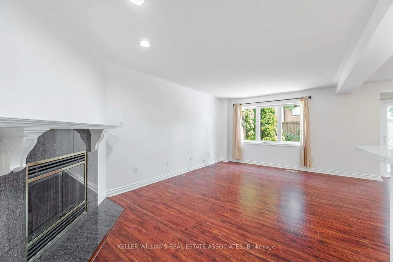 5480, Glen Erin, Central Erin Mills, Mississauga