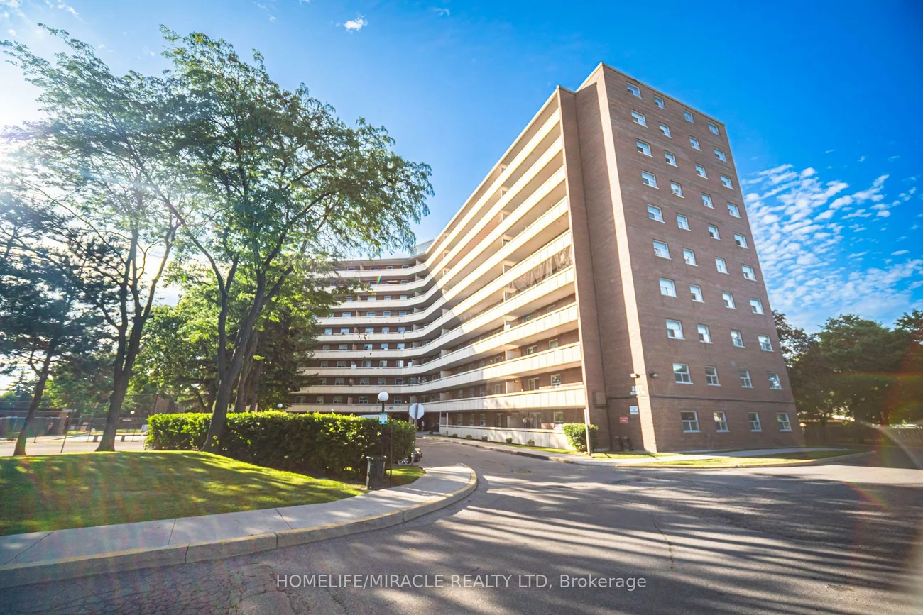 3577, Derry, Malton, Mississauga