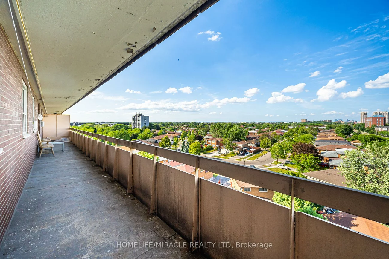 3577, Derry, Malton, Mississauga