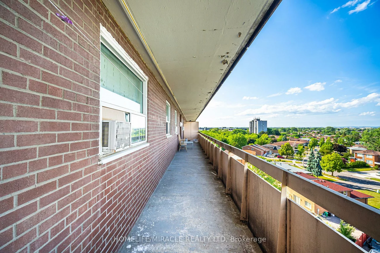 3577, Derry, Malton, Mississauga