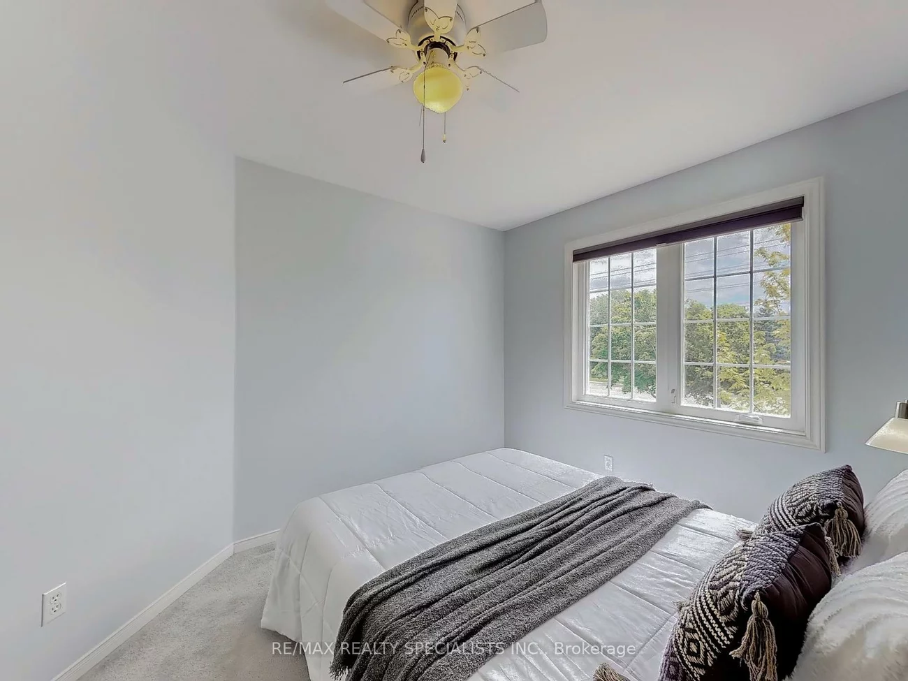 2945, Thomas, Central Erin Mills, Mississauga