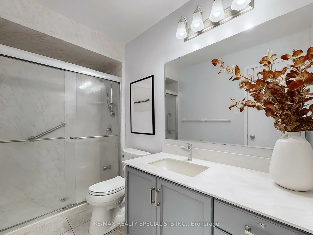 2945, Thomas, Central Erin Mills, Mississauga