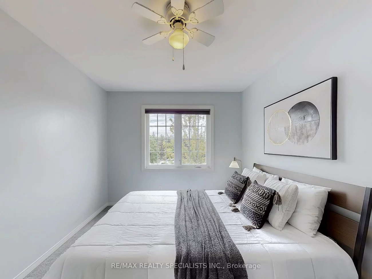 2945, Thomas, Central Erin Mills, Mississauga