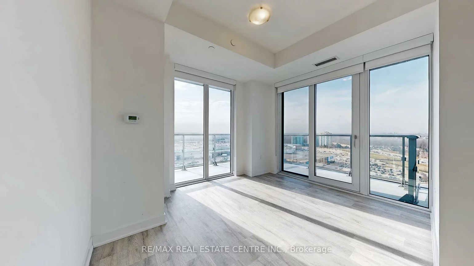 4655, Metcalfe, Central Erin Mills, Mississauga