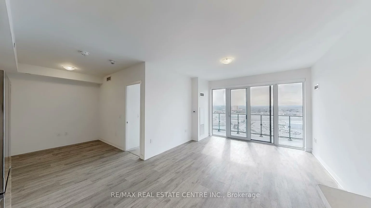 4655, Metcalfe, Central Erin Mills, Mississauga