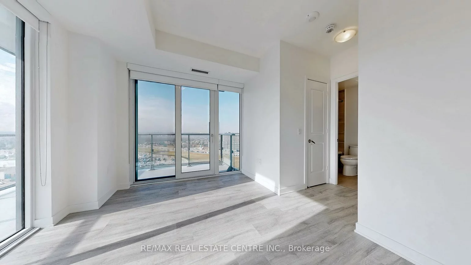 4655, Metcalfe, Central Erin Mills, Mississauga