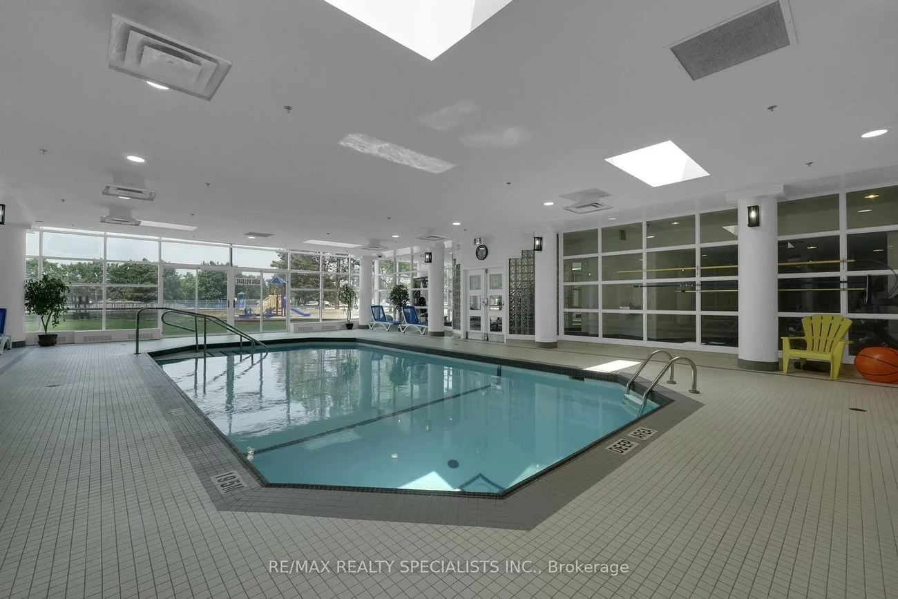 35, Trailwood, Hurontario, Mississauga