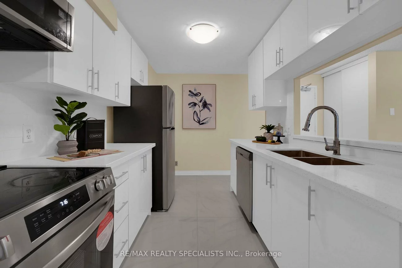 35, Trailwood, Hurontario, Mississauga