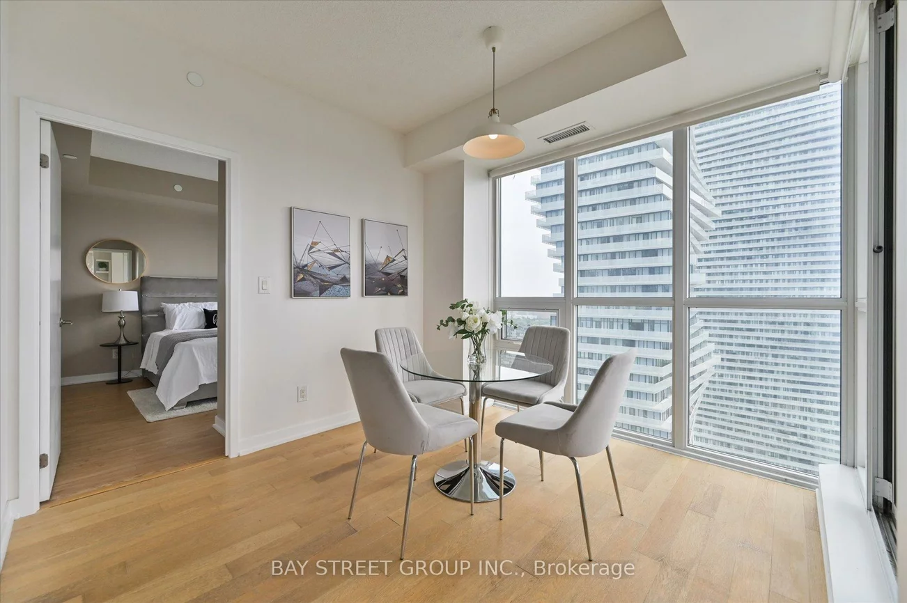 4011, Brickstone, City Centre, Mississauga