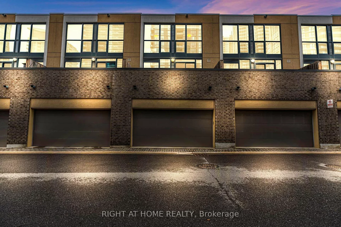 5040, Four Springs, Hurontario, Mississauga