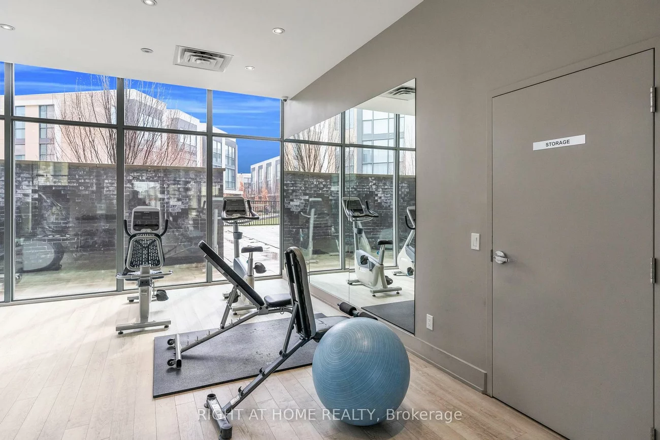 5040, Four Springs, Hurontario, Mississauga