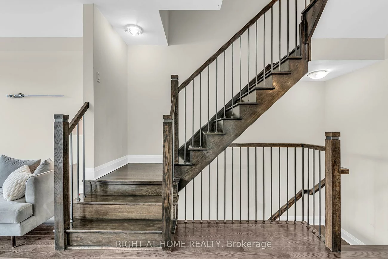 5040, Four Springs, Hurontario, Mississauga