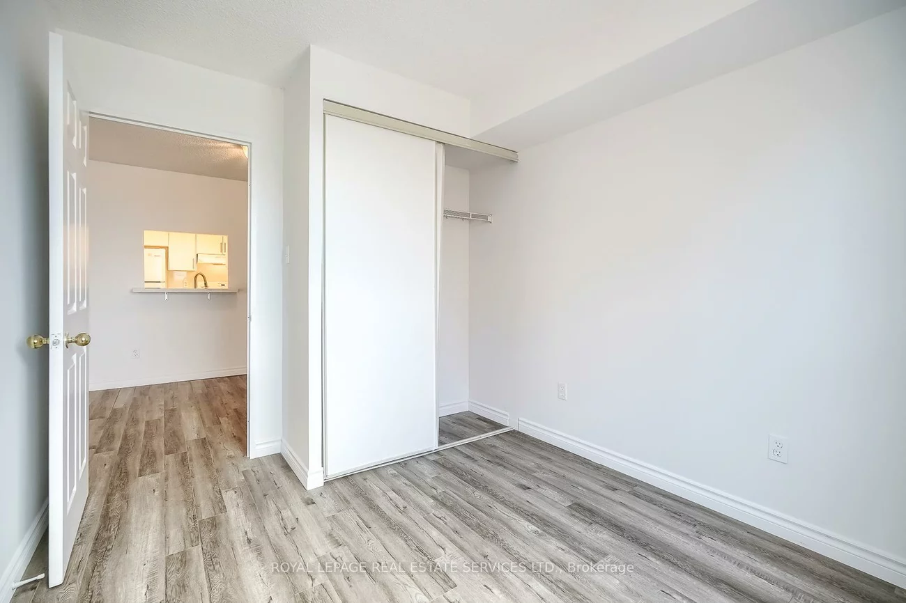265, Enfield, City Centre, Mississauga