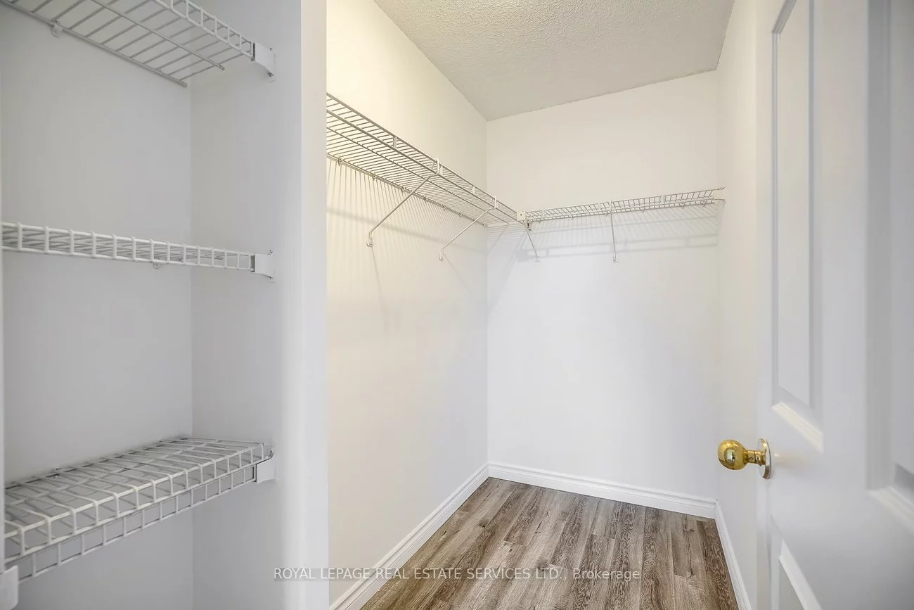 265, Enfield, City Centre, Mississauga