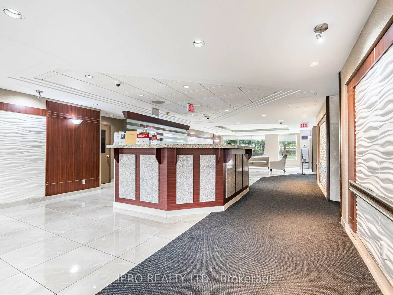 135, Hillcrest, Cooksville, Mississauga