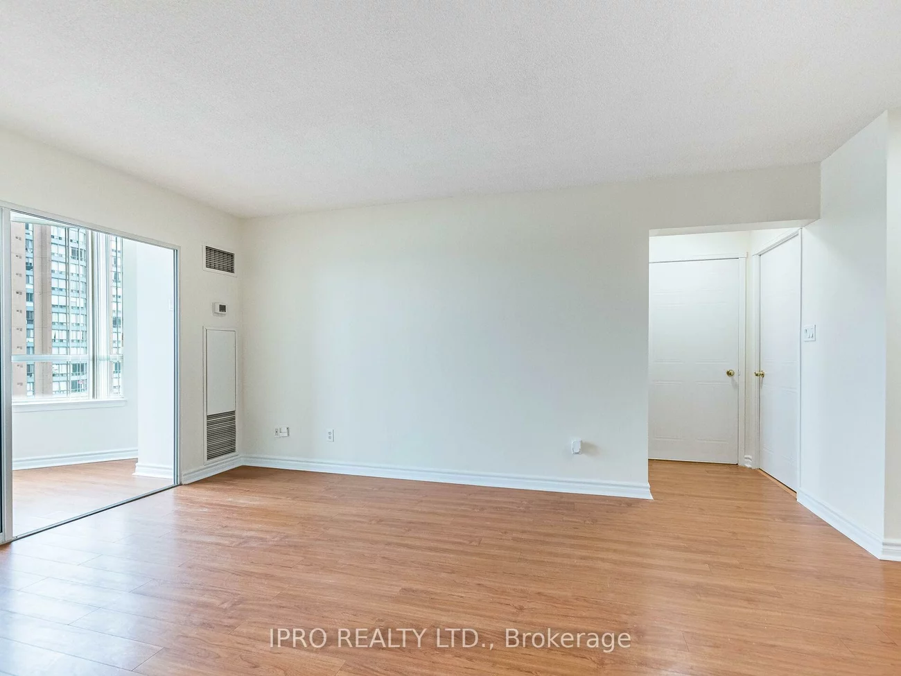 135, Hillcrest, Cooksville, Mississauga